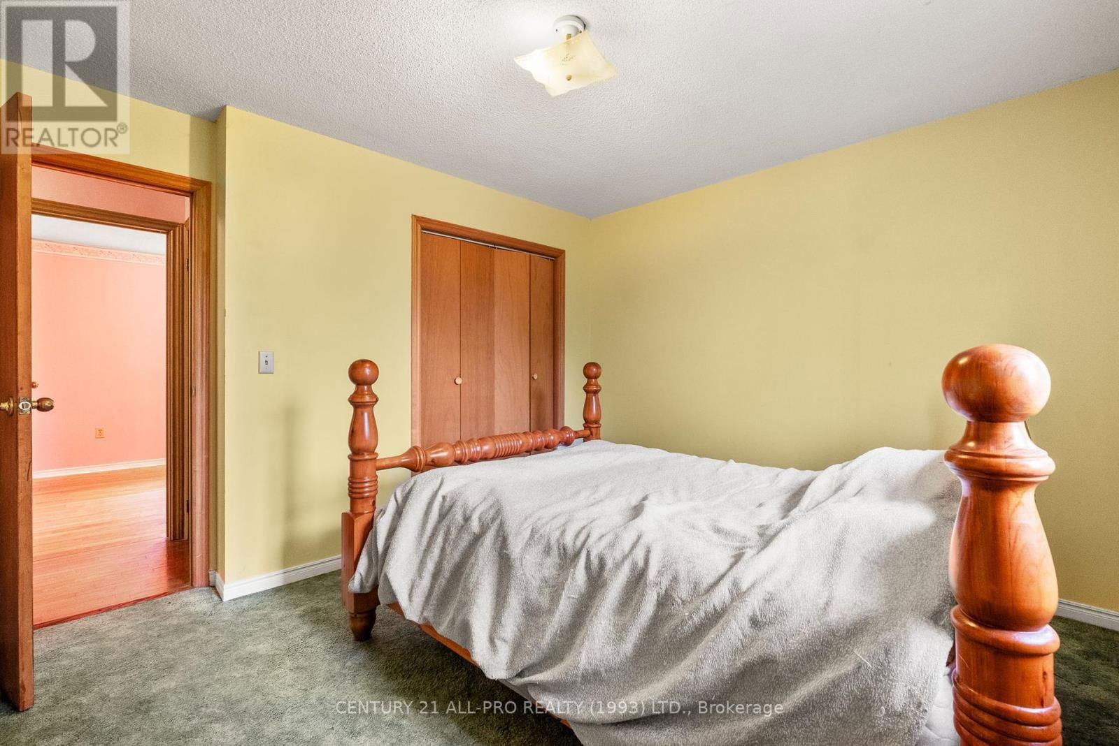 3791 HARWOOD ROAD Image 19