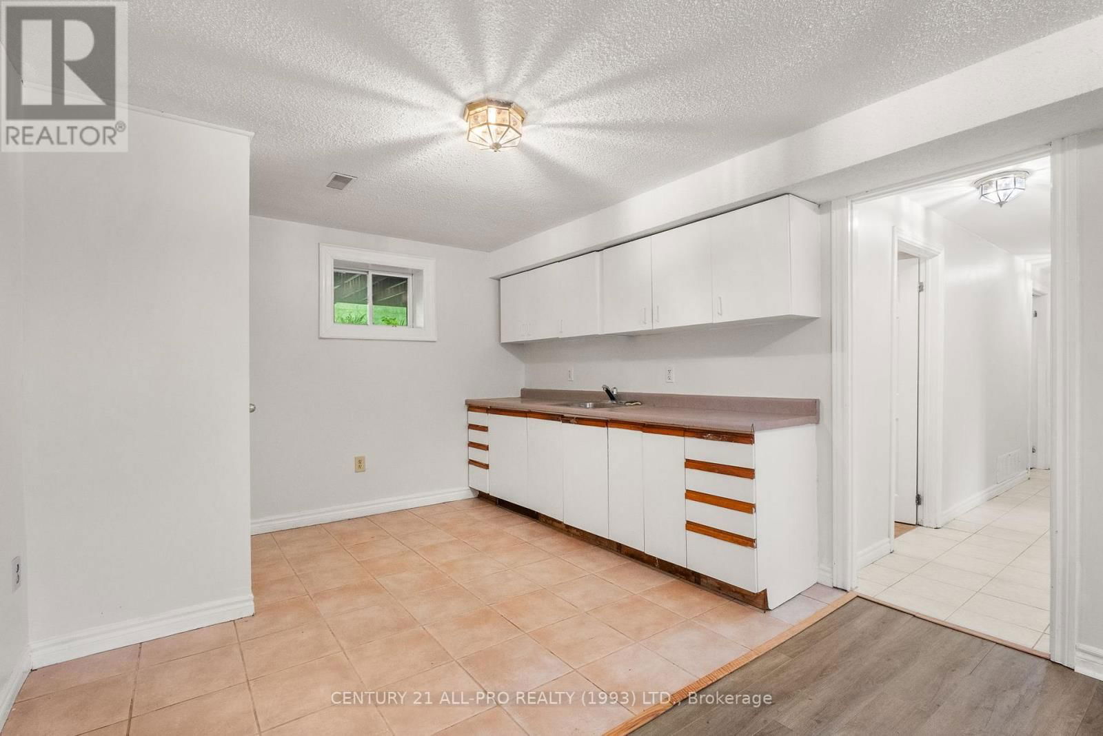 3791 HARWOOD ROAD Image 24