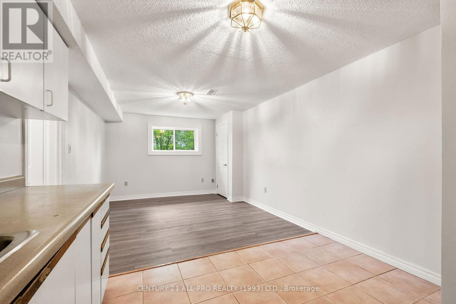 3791 HARWOOD ROAD Image 26