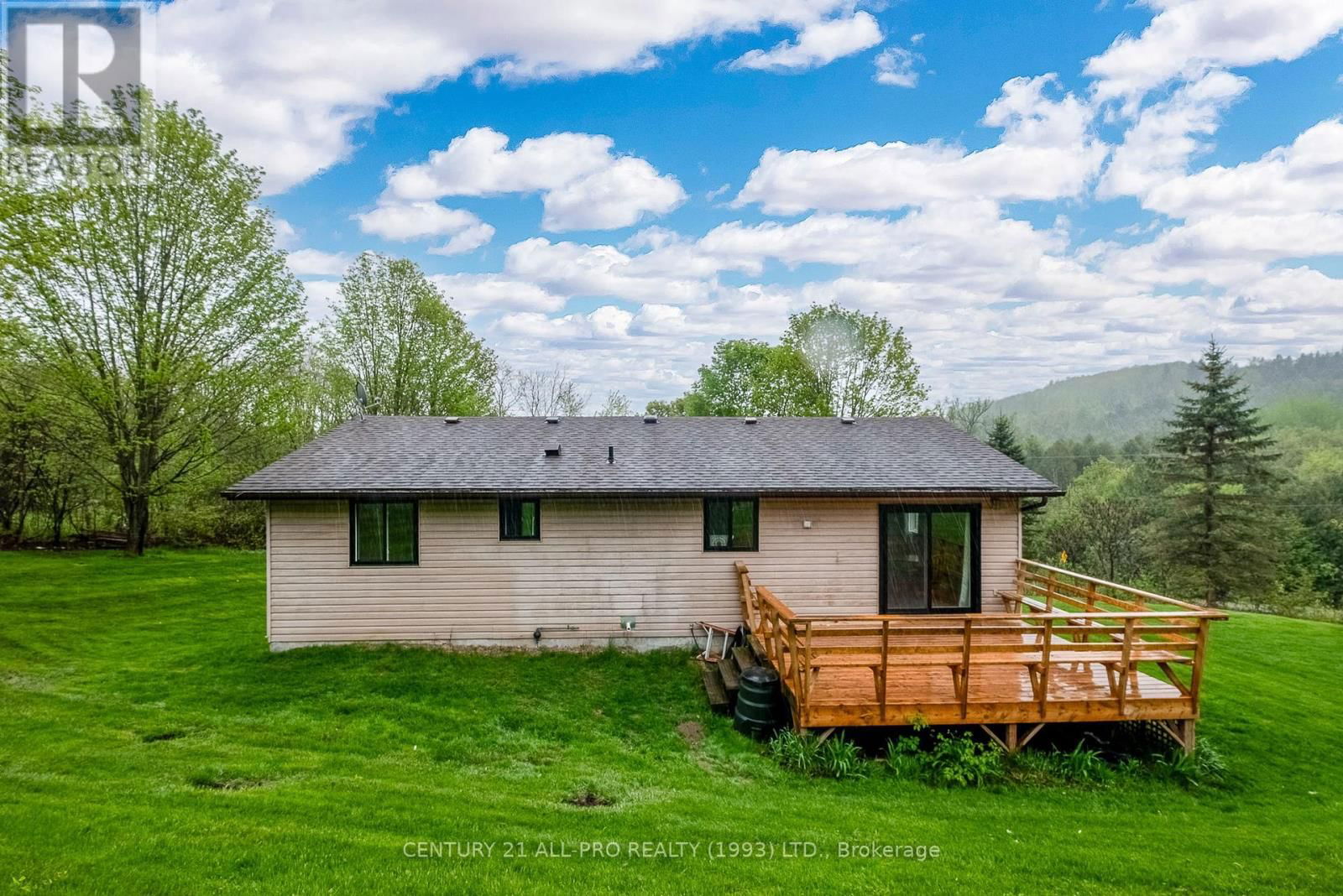 3791 HARWOOD ROAD Image 33