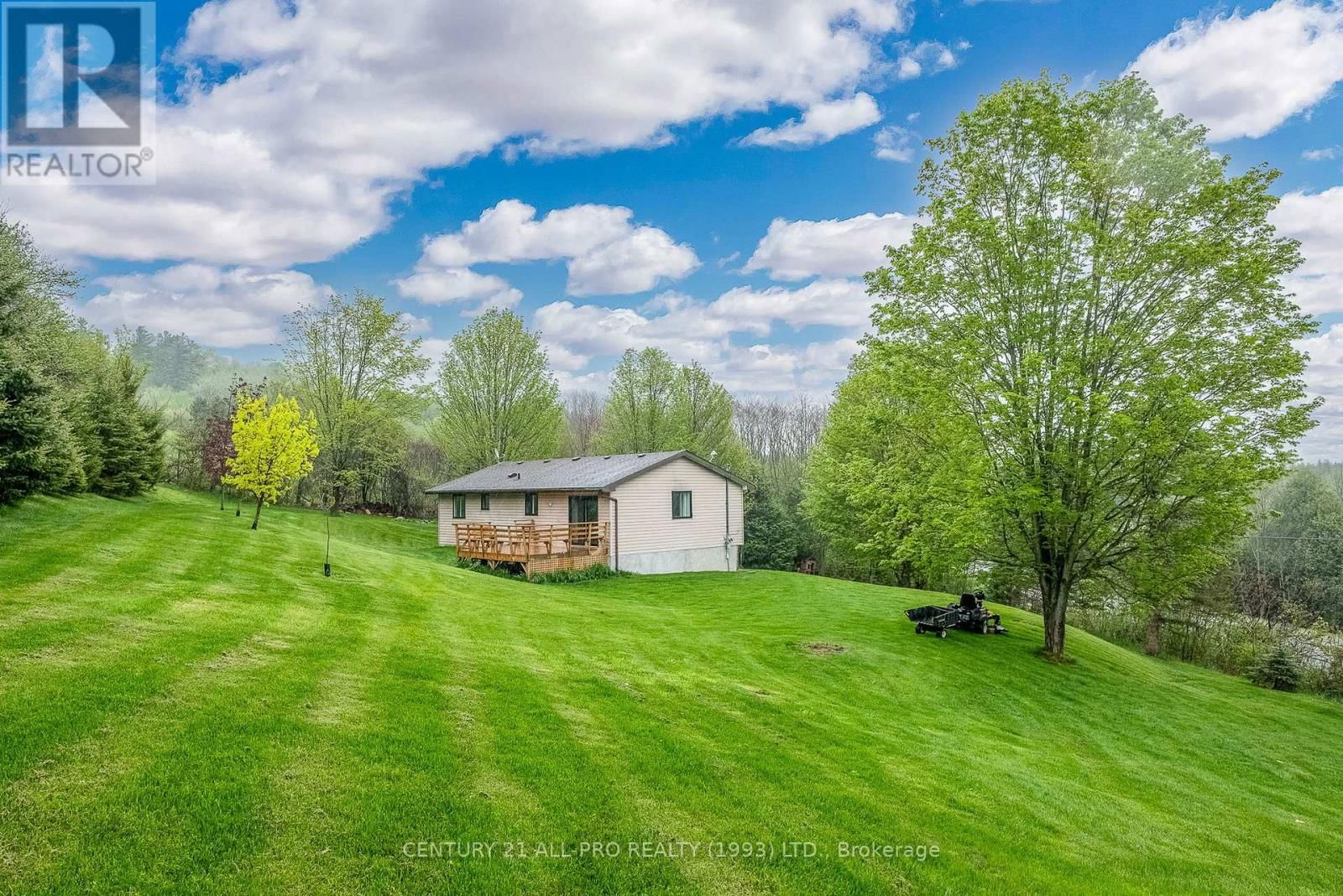 3791 HARWOOD ROAD Image 39