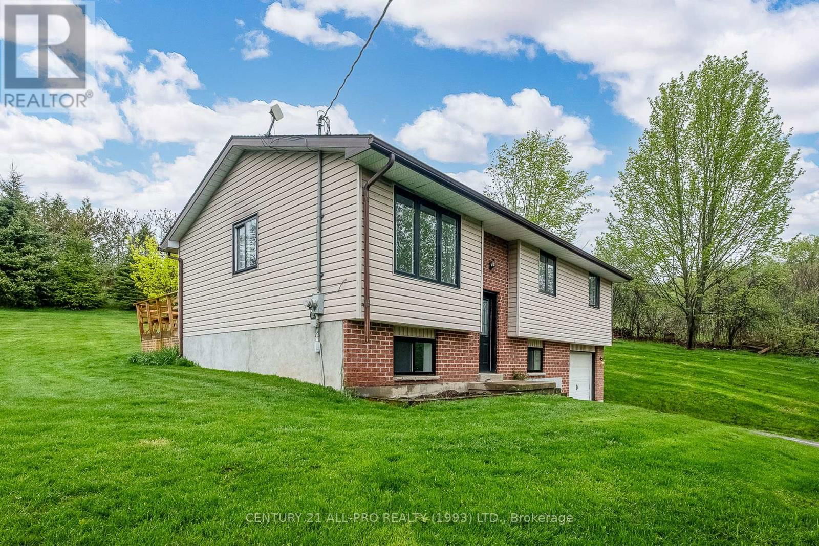 3791 HARWOOD ROAD Image 4