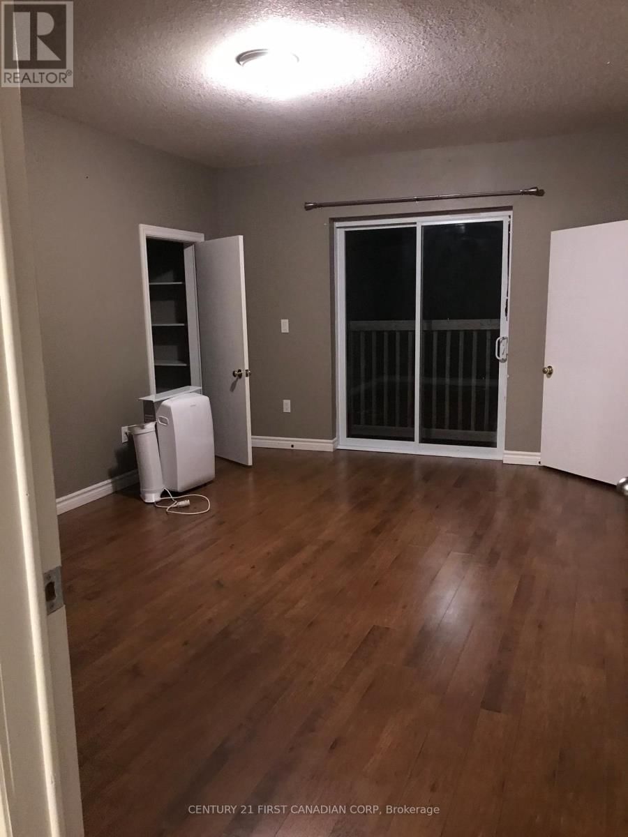 431 ALBERT STREET Image 17