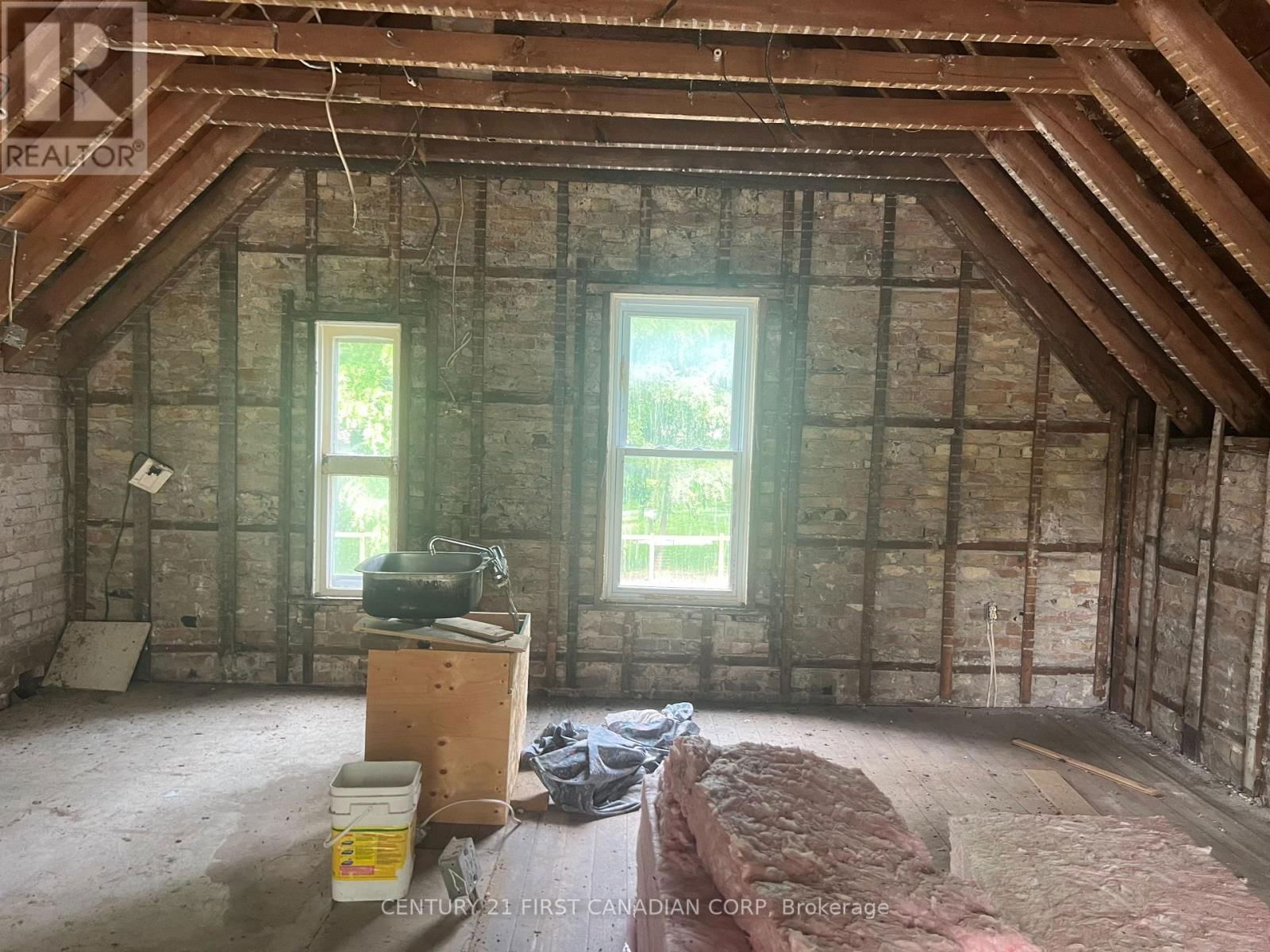 431 ALBERT STREET Image 20