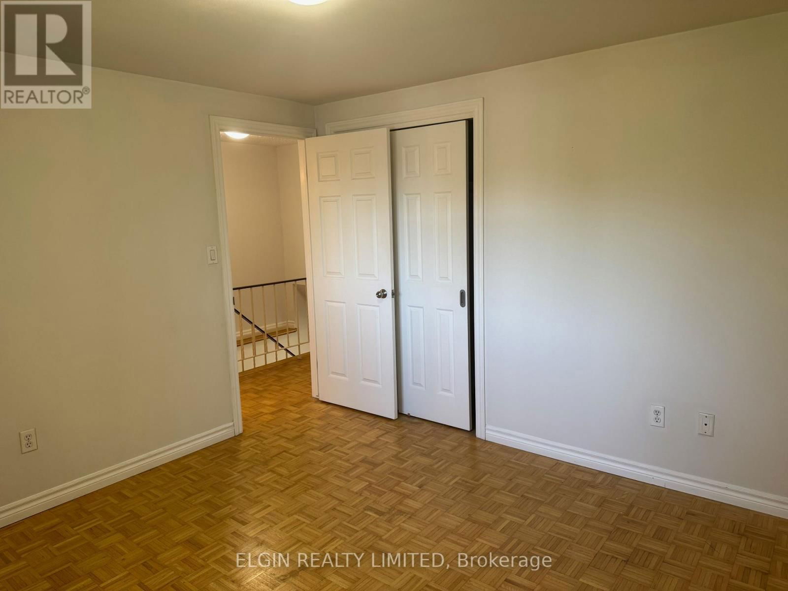 18 VANIER PLACE Image 22