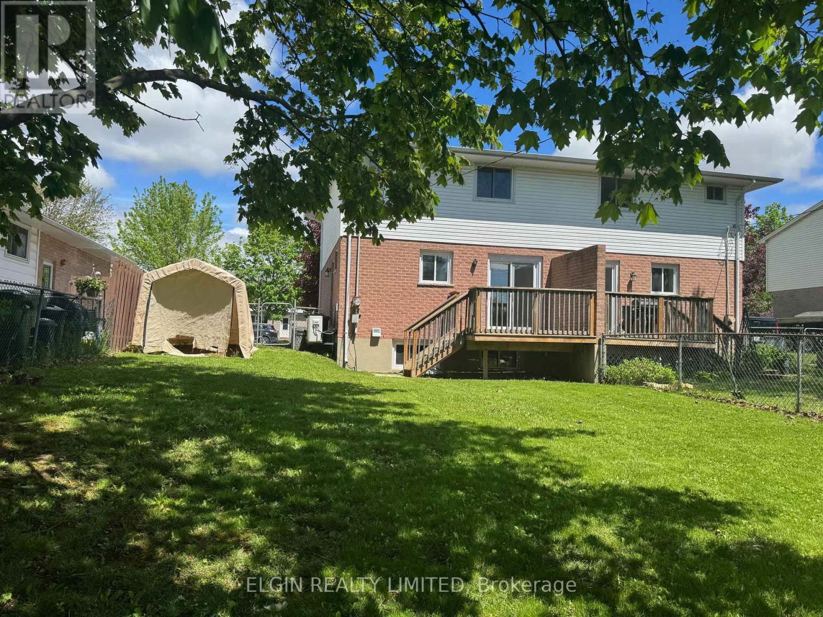 18 VANIER PLACE Image 29