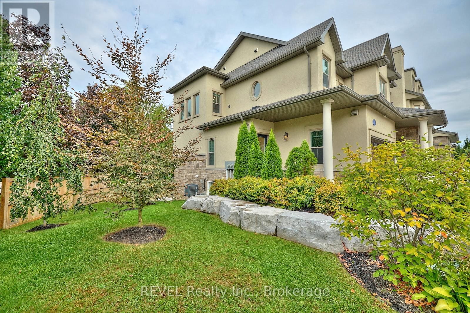 50 ABERDEEN LANE SOUTH Image 44