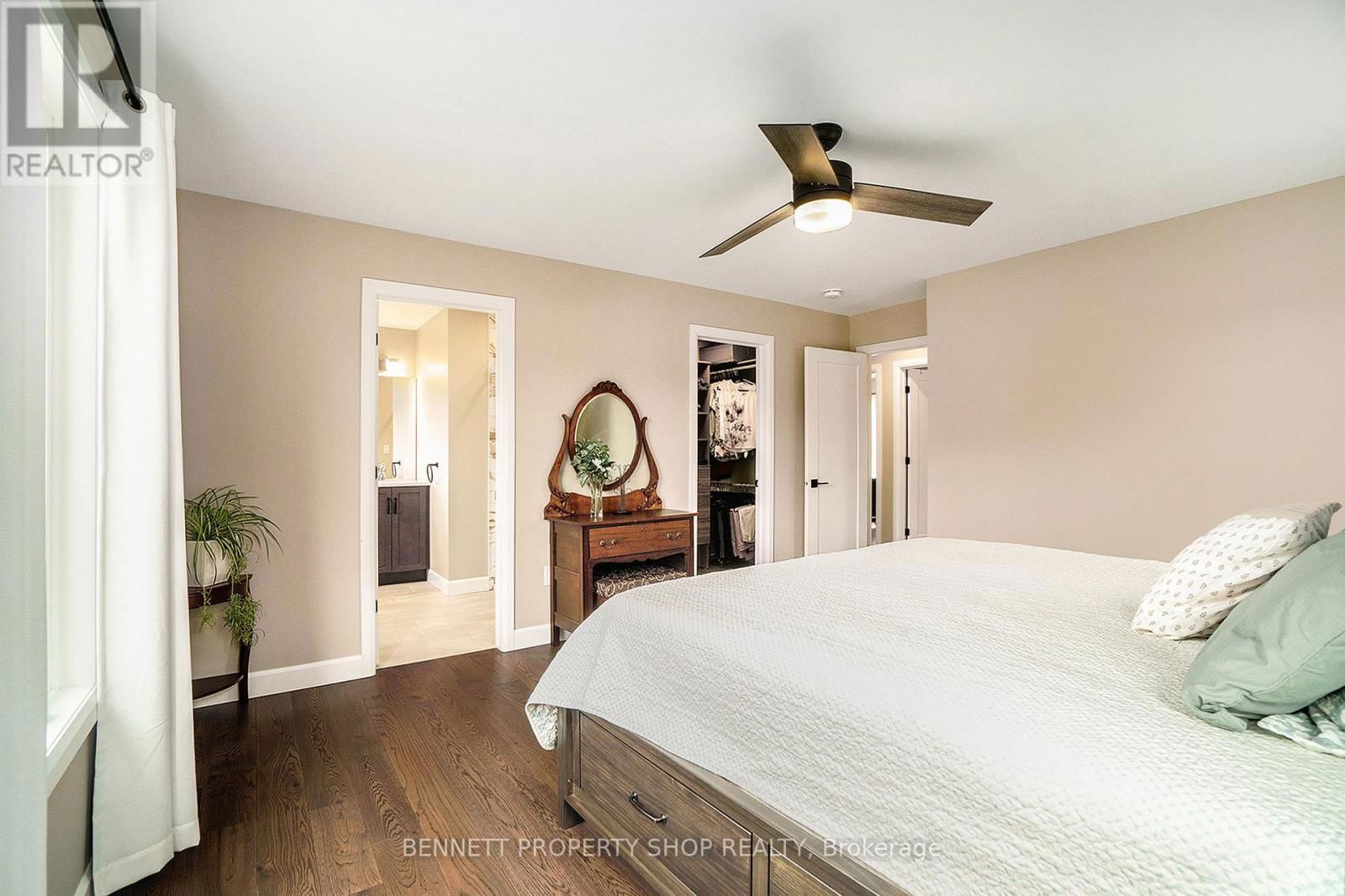 10541 WYLIE WAY Image 12