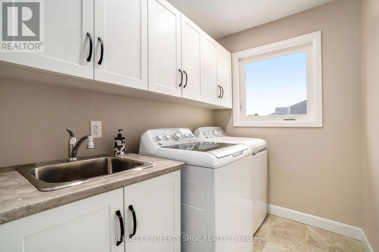 10541 WYLIE WAY Image 17