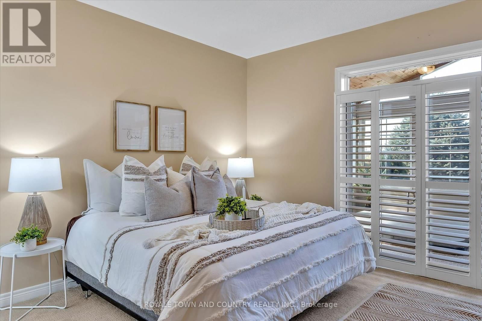 25 SYLVESTER DRIVE Image 19