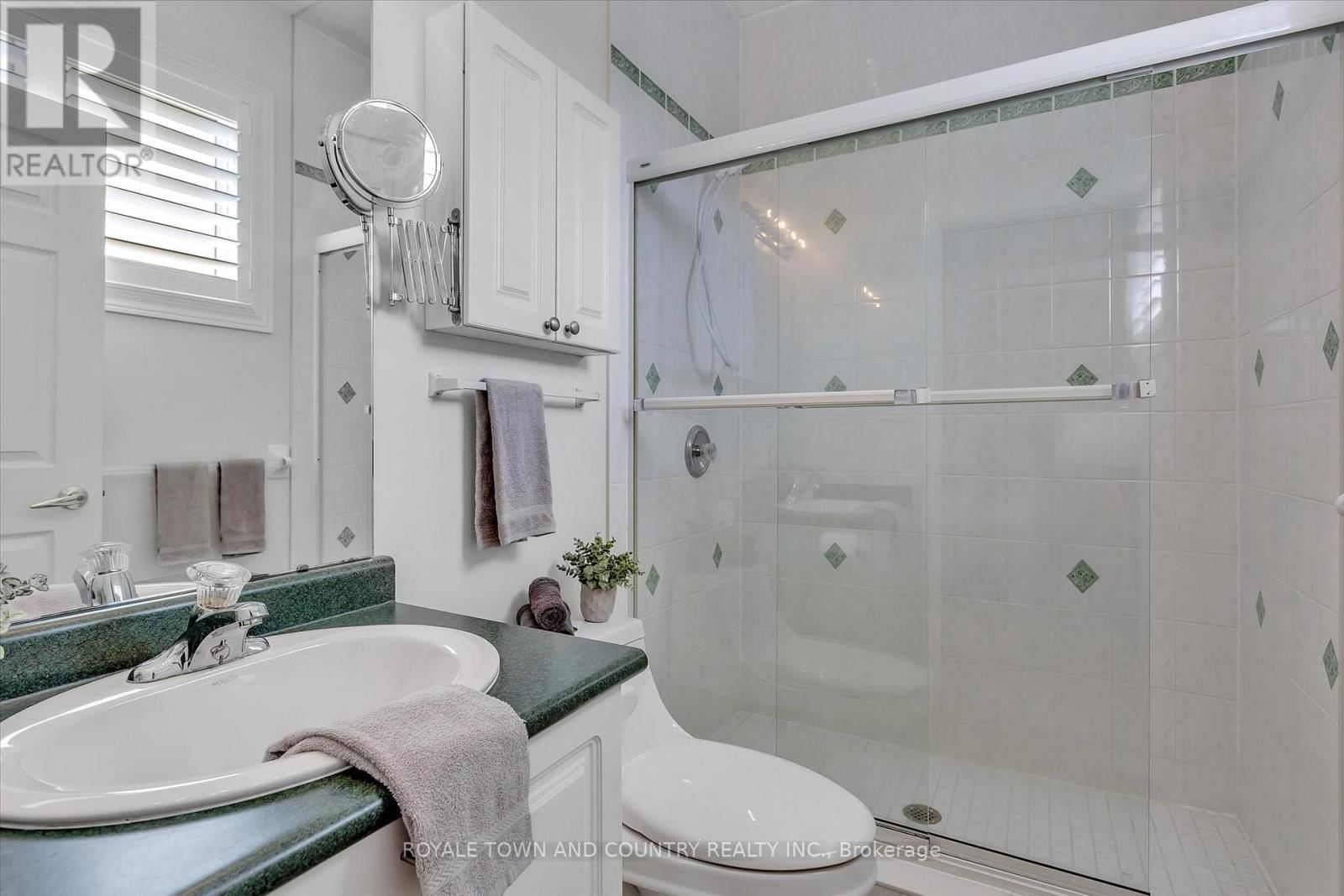 25 SYLVESTER DRIVE Image 22