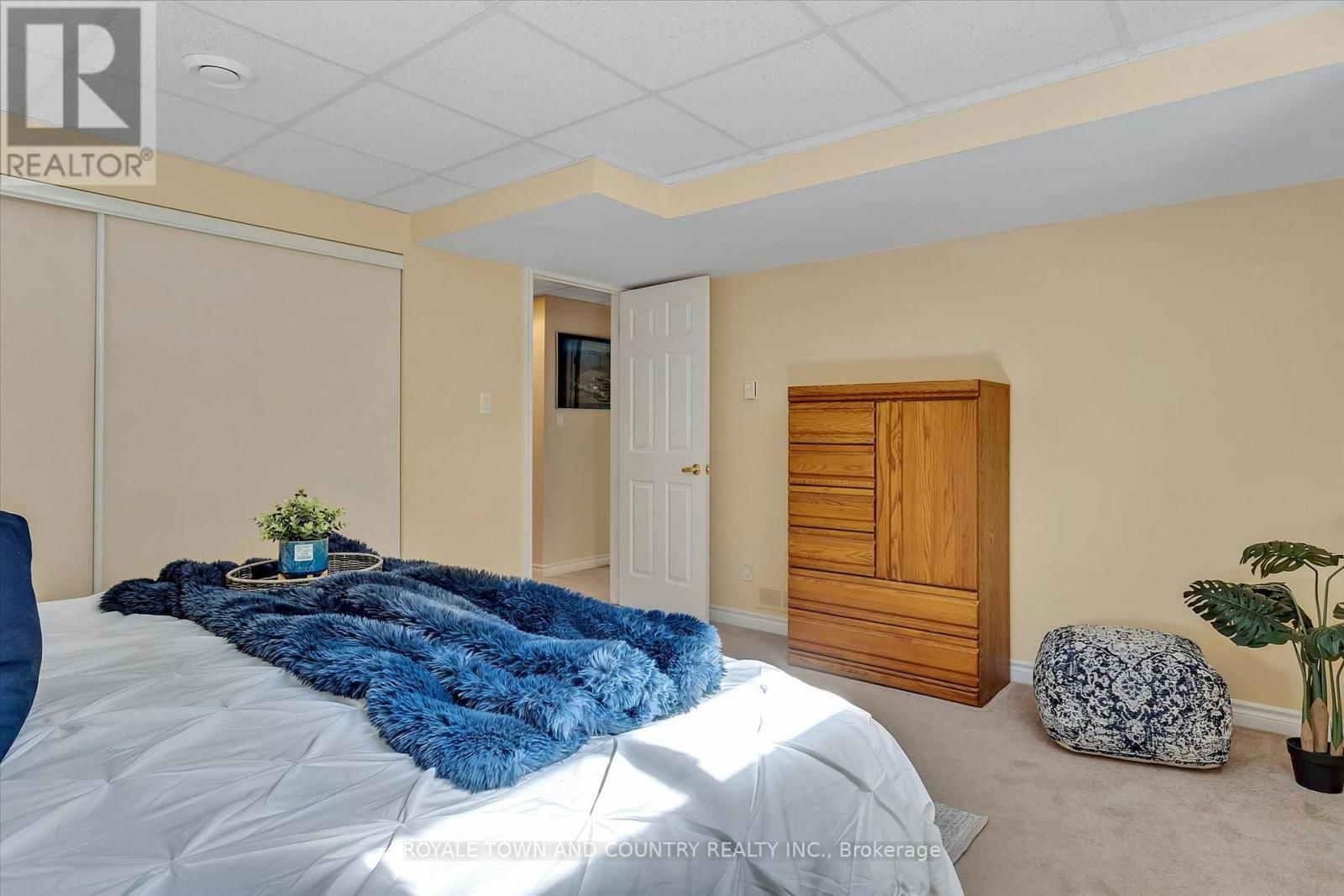 25 SYLVESTER DRIVE Image 31