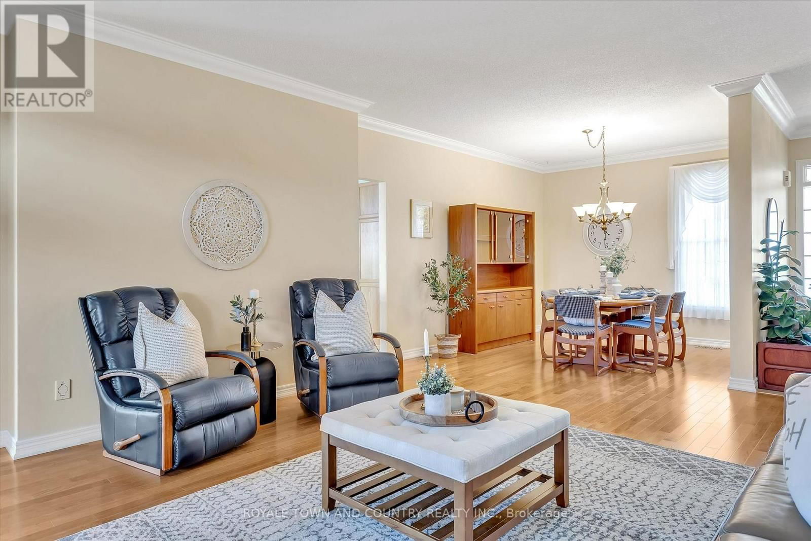 25 SYLVESTER DRIVE Image 8