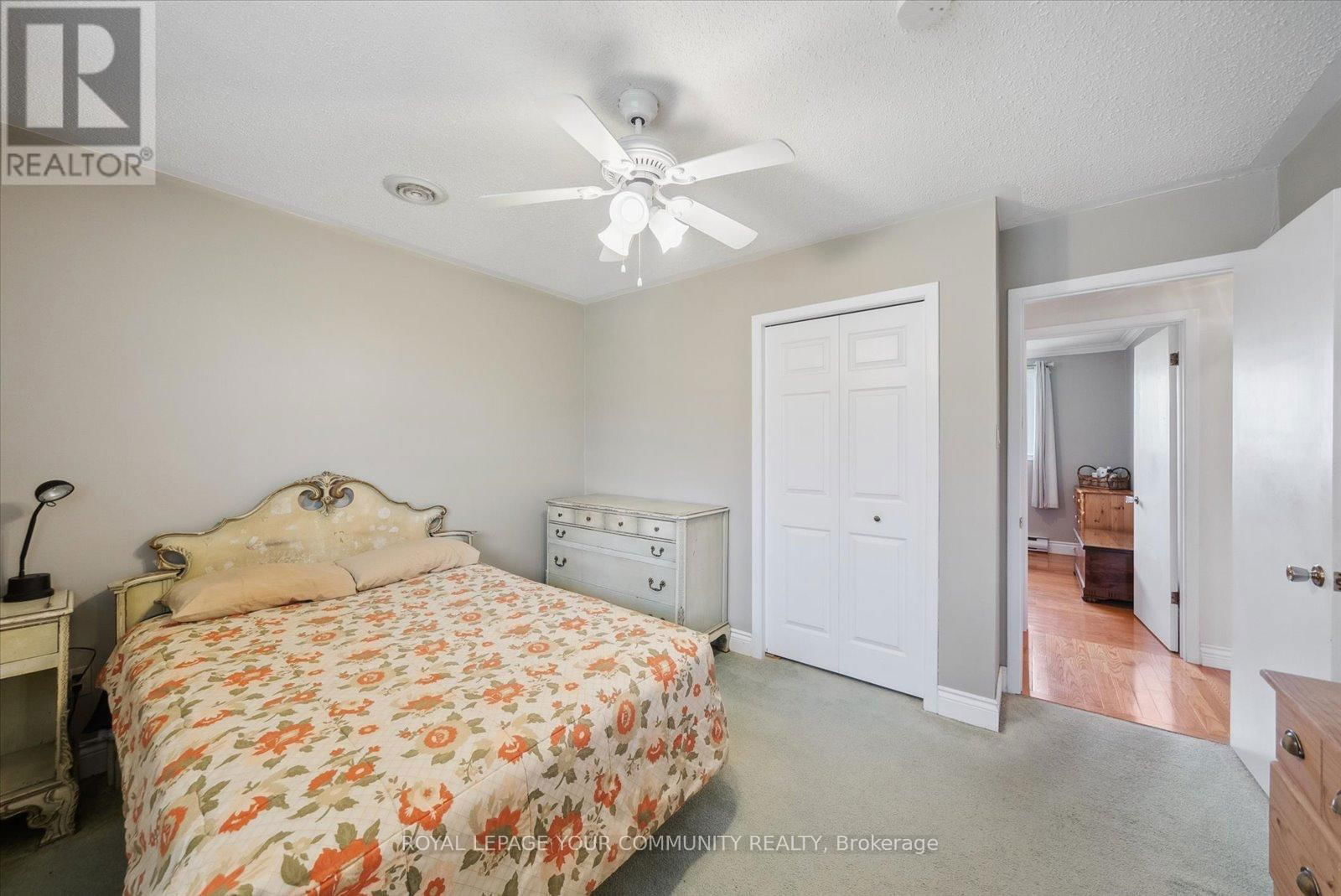 381 COUNTRY CLUB CIRCLE Image 17