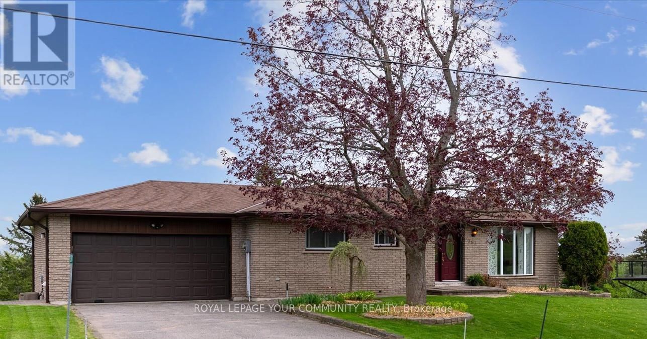 381 COUNTRY CLUB CIRCLE Image 4