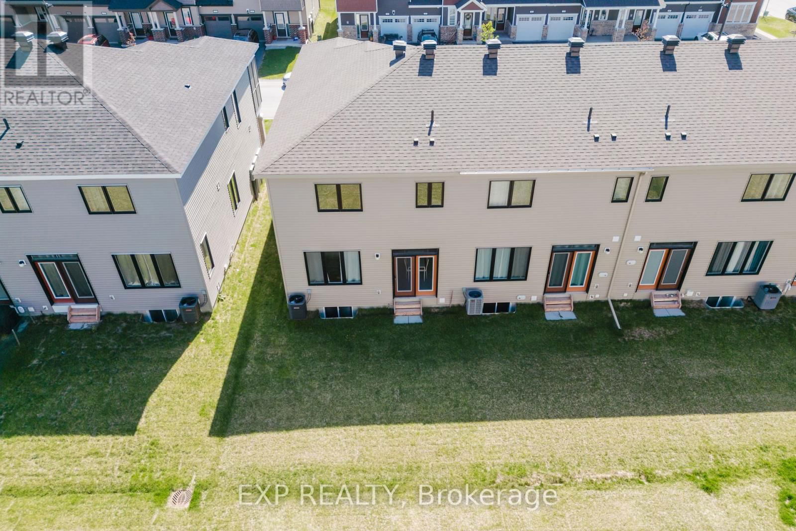 288 BILLRIAN CRESCENT Image 24