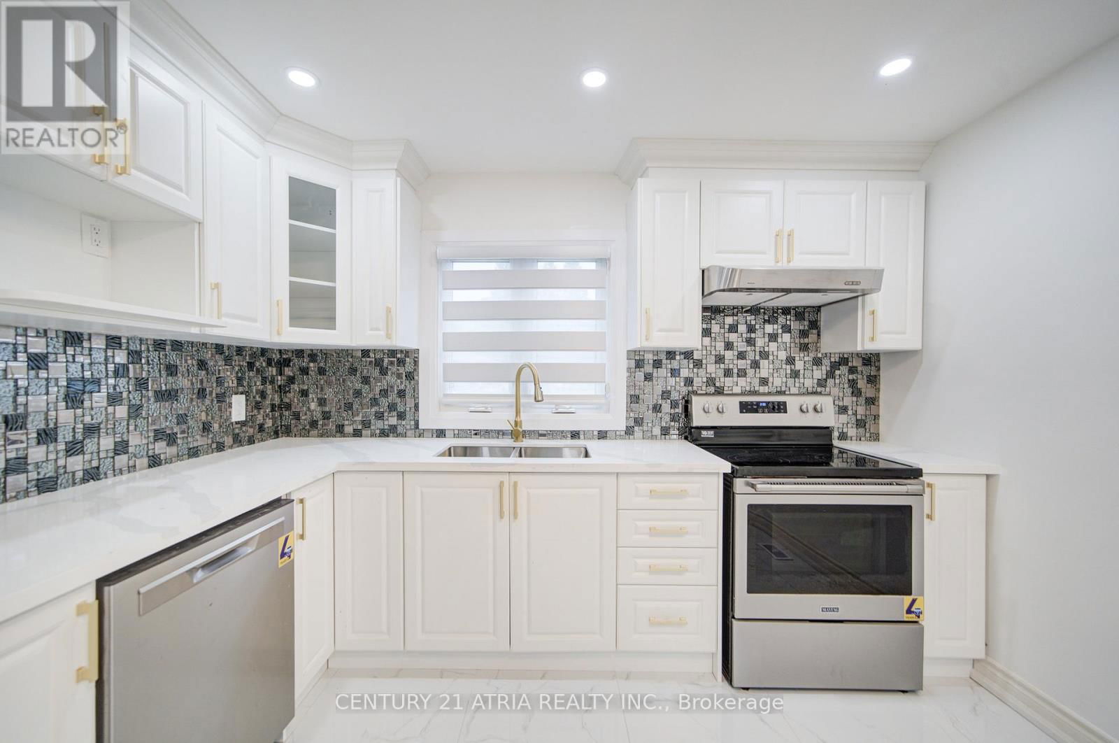 36 GREAT OAK STREET Image 11