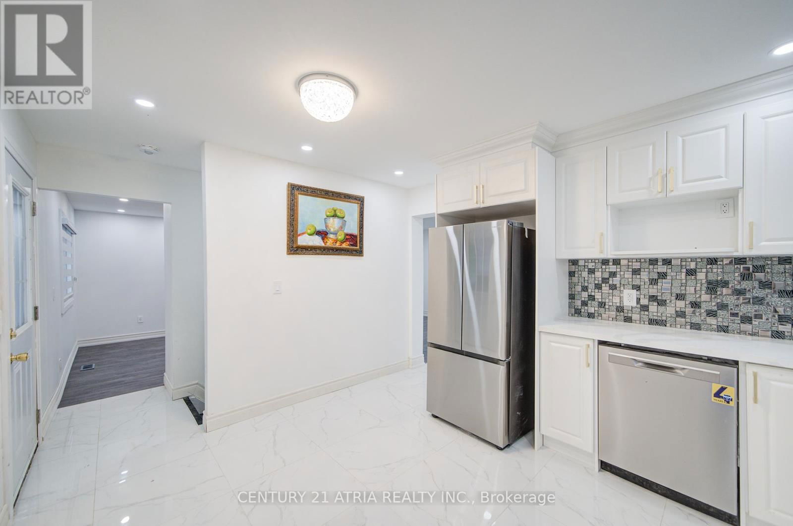36 GREAT OAK STREET Image 12