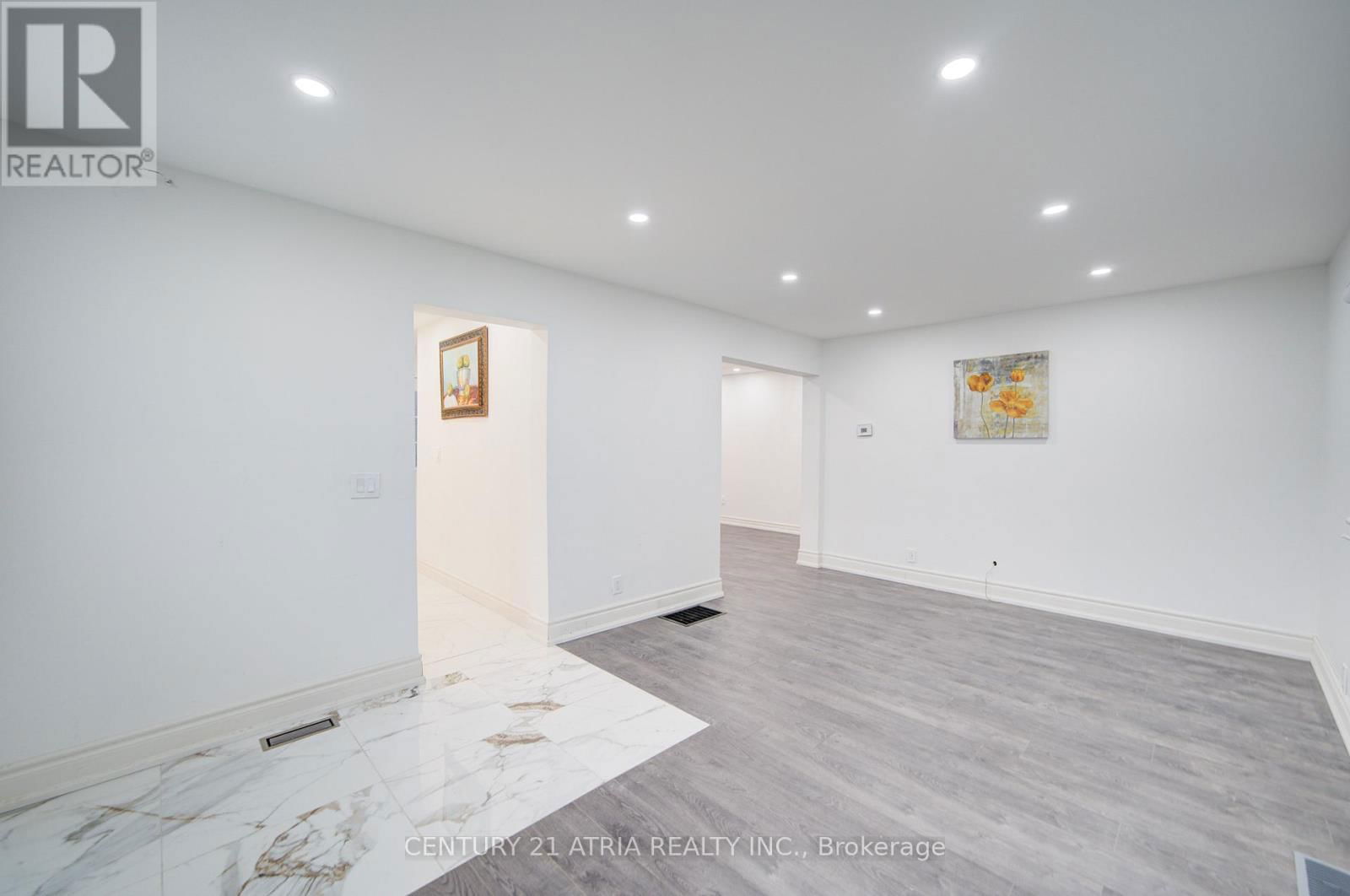 36 GREAT OAK STREET Image 19