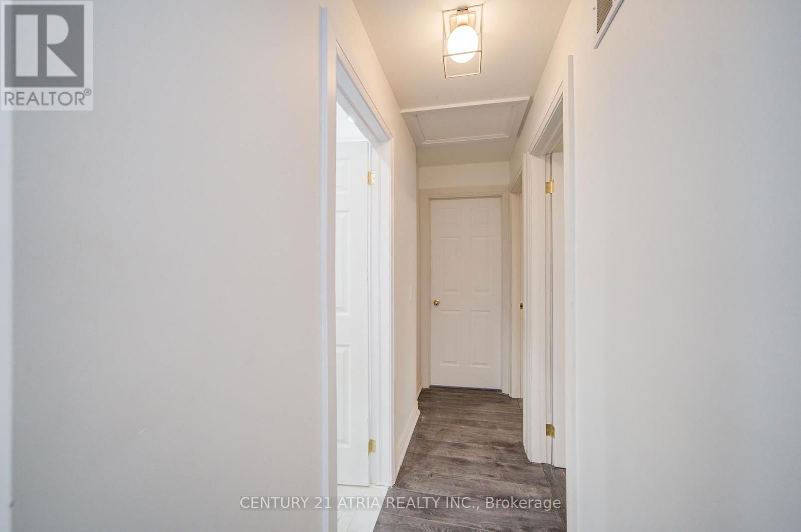36 GREAT OAK STREET Image 27