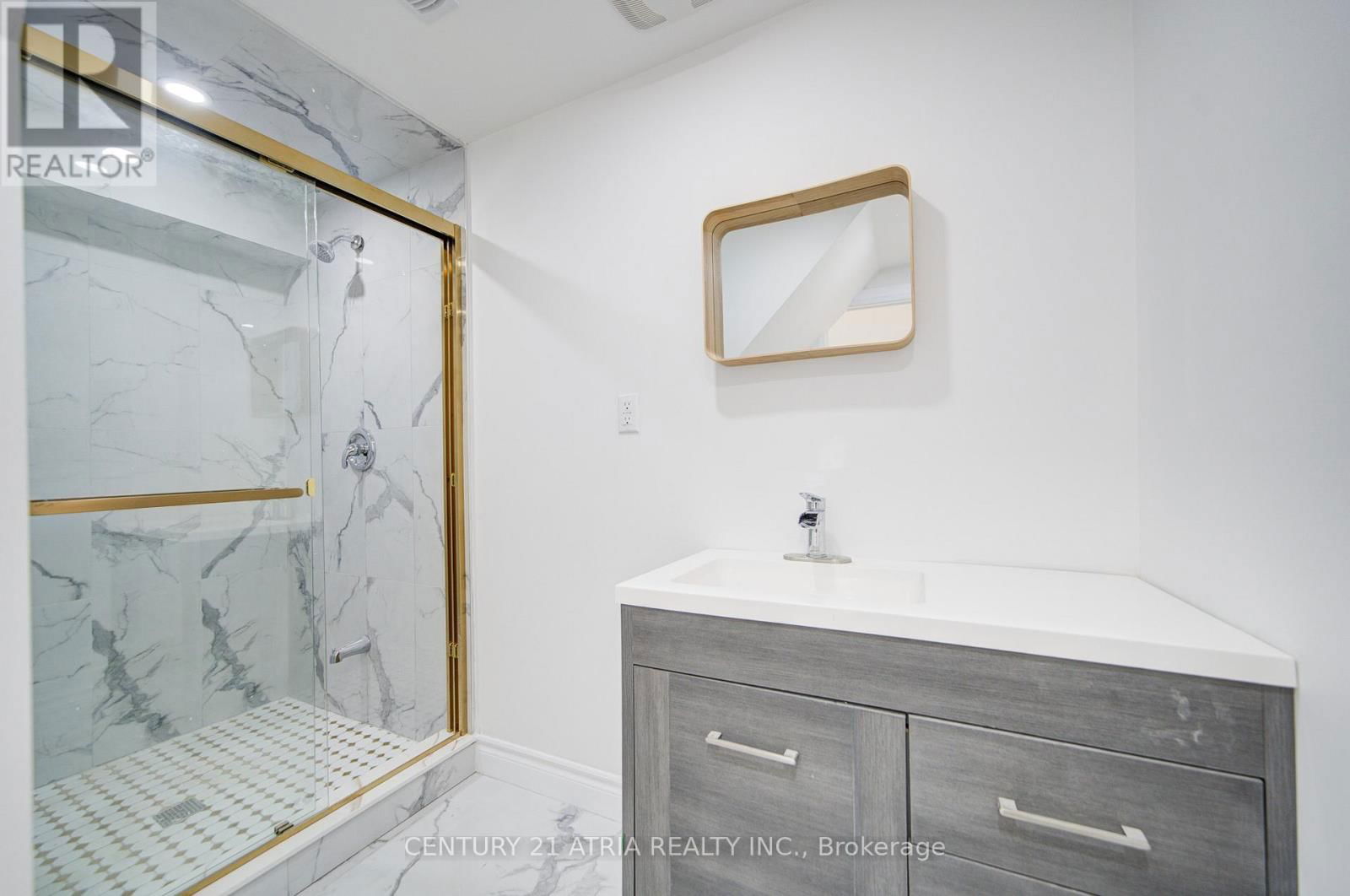 36 GREAT OAK STREET Image 29