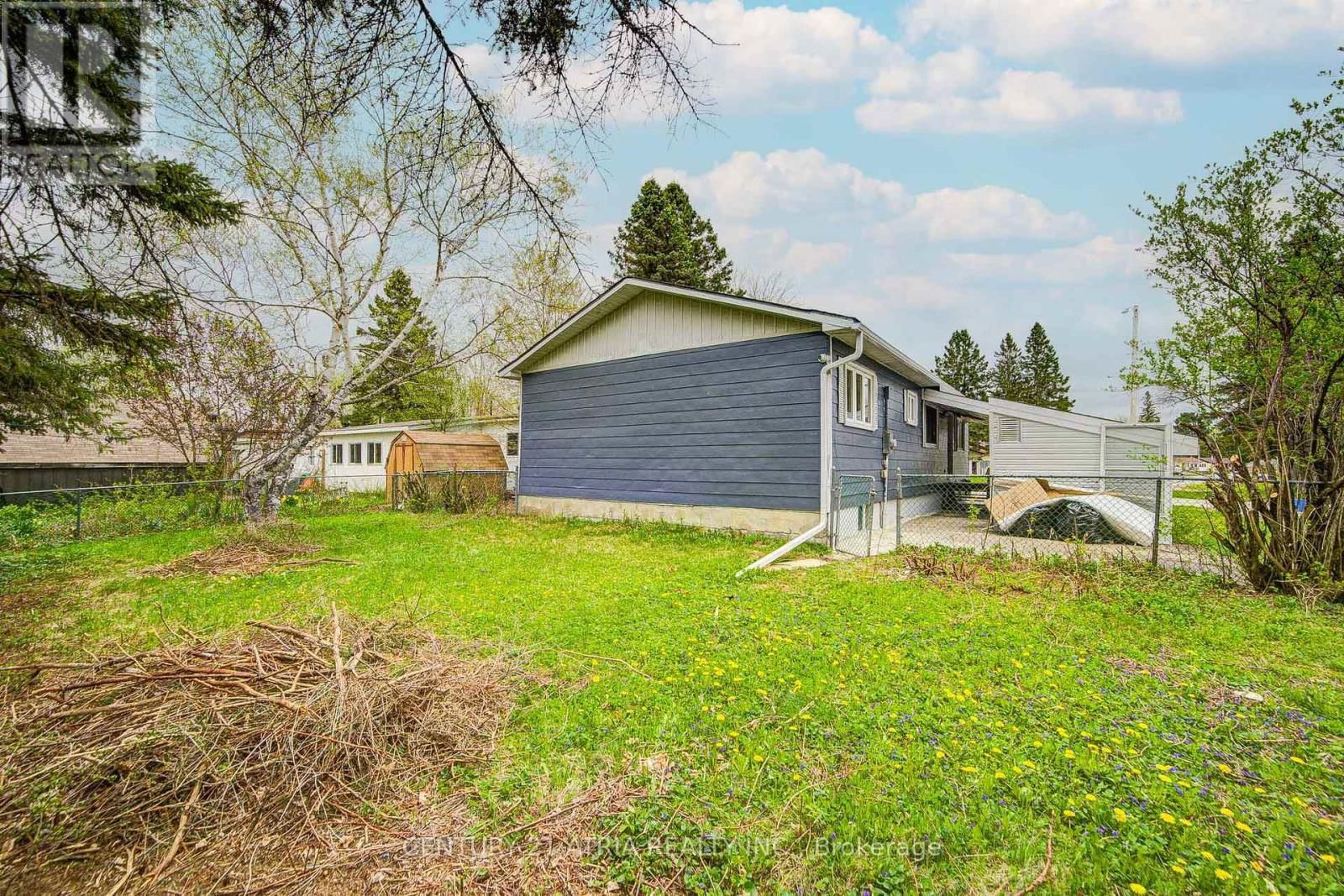 36 GREAT OAK STREET Image 40