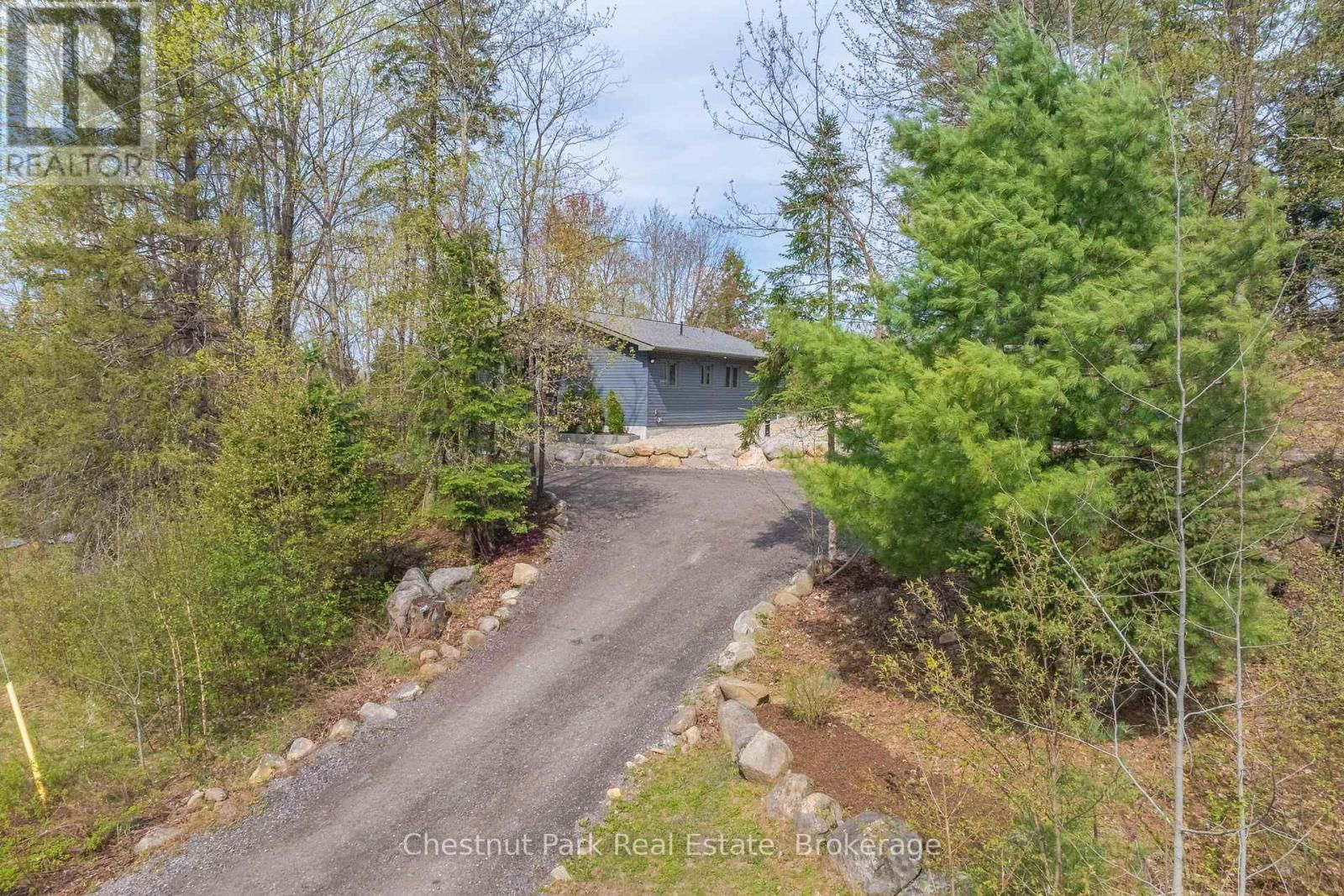 1205 OLD MUSKOKA ROAD Image 11