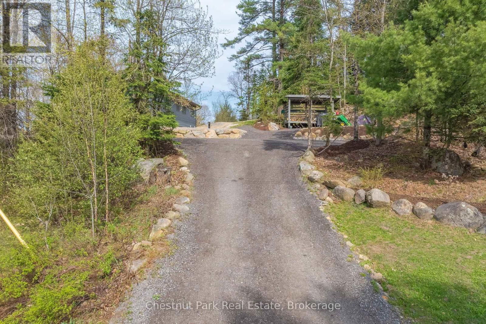 1205 OLD MUSKOKA ROAD Image 12