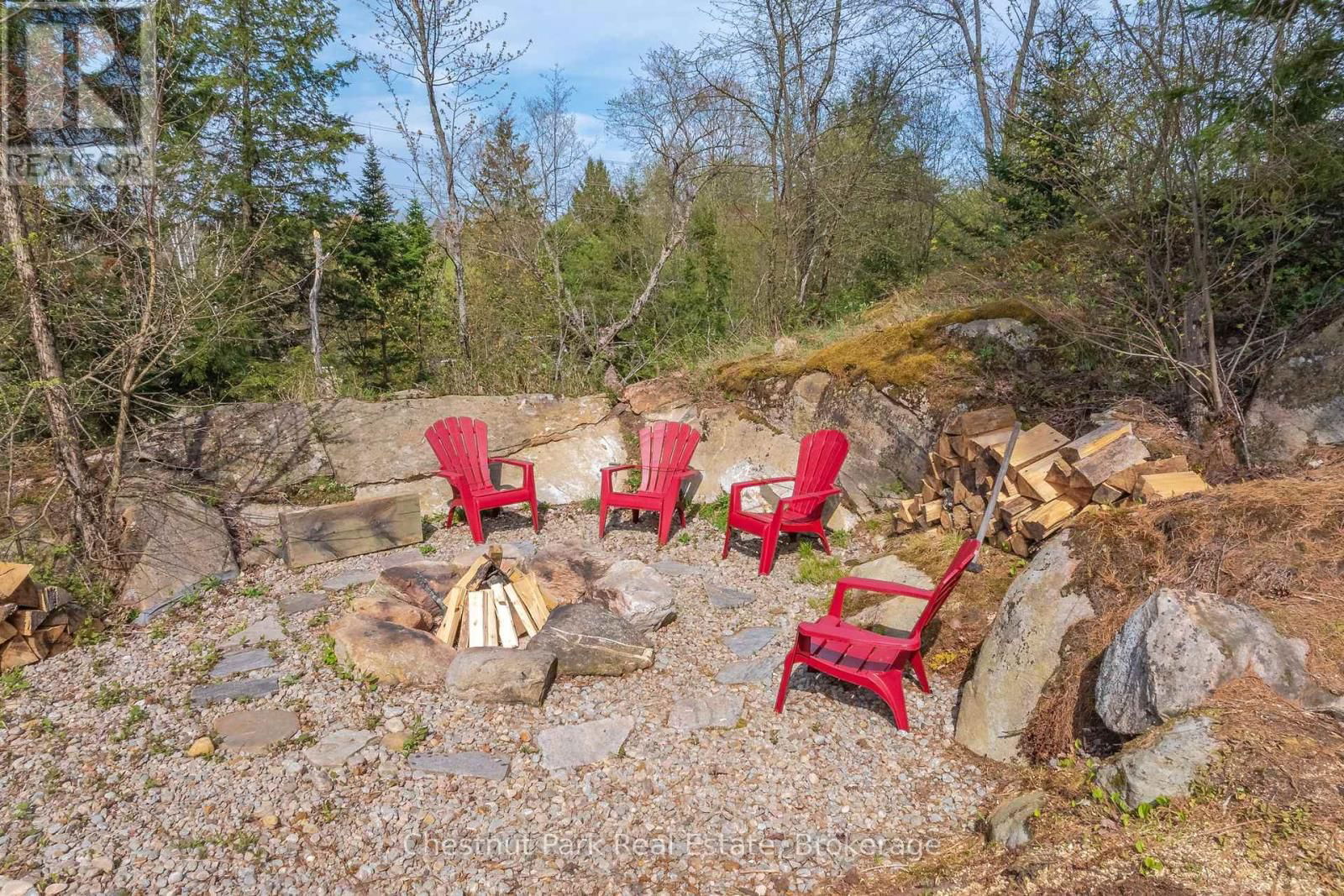 1205 OLD MUSKOKA ROAD Image 34