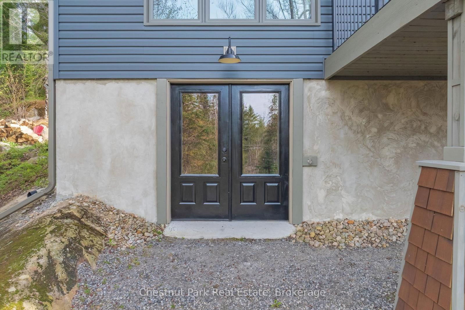 1205 OLD MUSKOKA ROAD Image 39