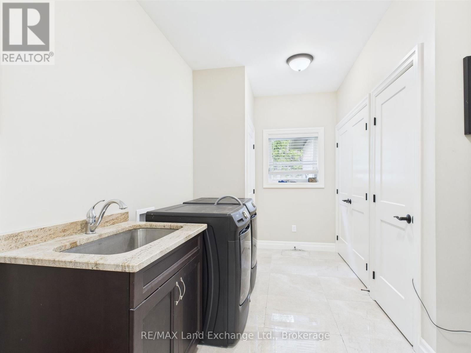 158 UPPER LORNE BEACH ROAD Image 17