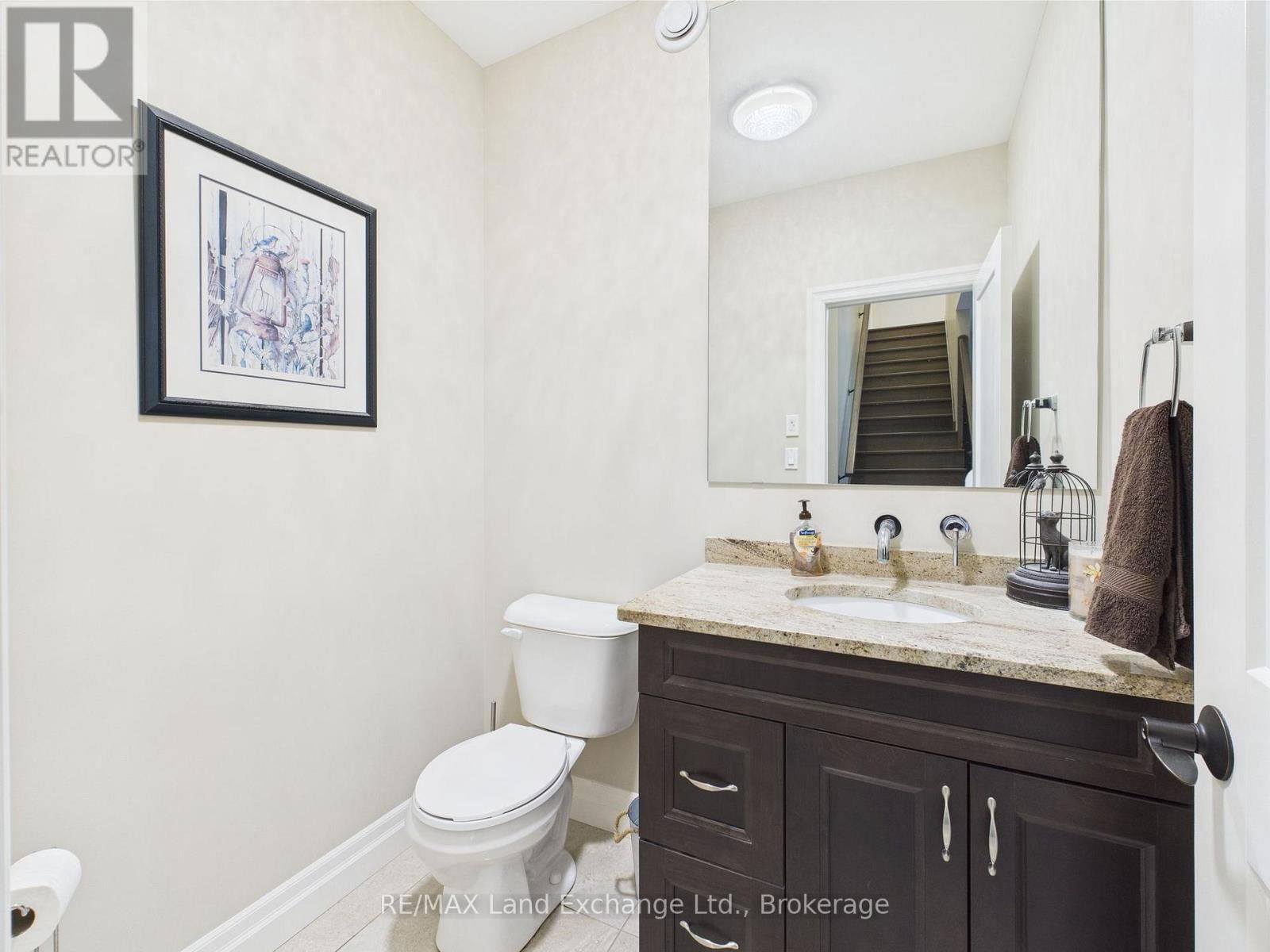 158 UPPER LORNE BEACH ROAD Image 18