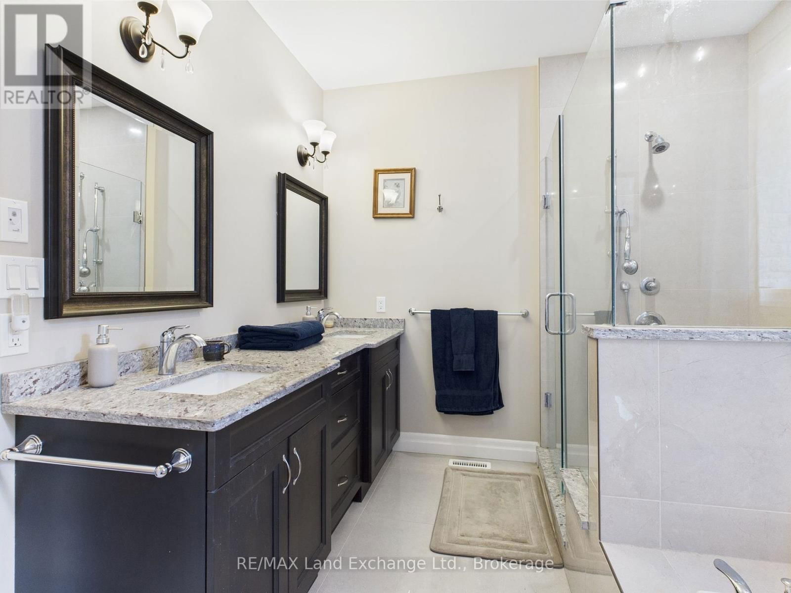 158 UPPER LORNE BEACH ROAD Image 21