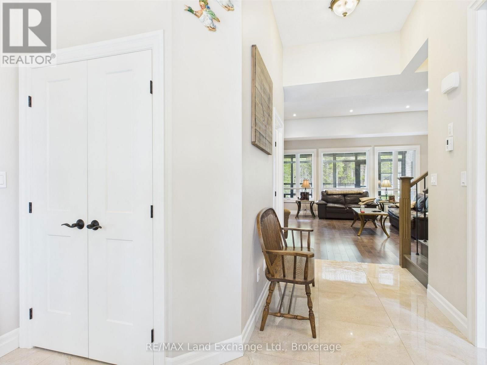 158 UPPER LORNE BEACH ROAD Image 9