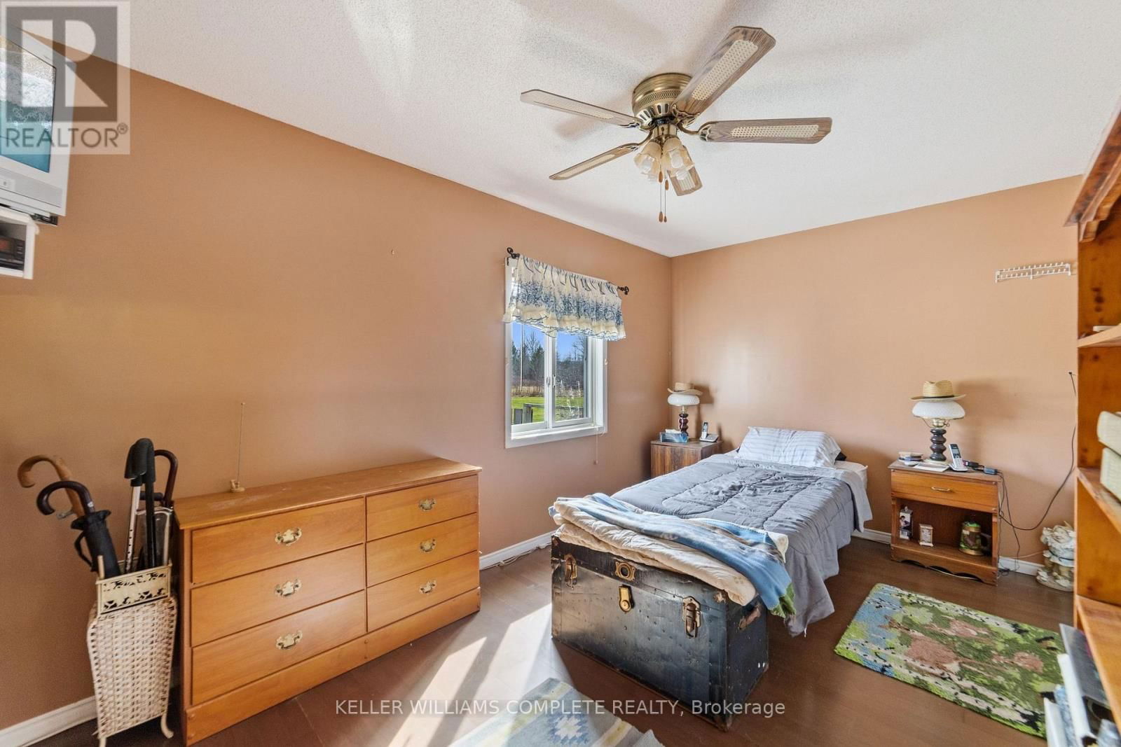 285 YOUNG ROAD Image 13