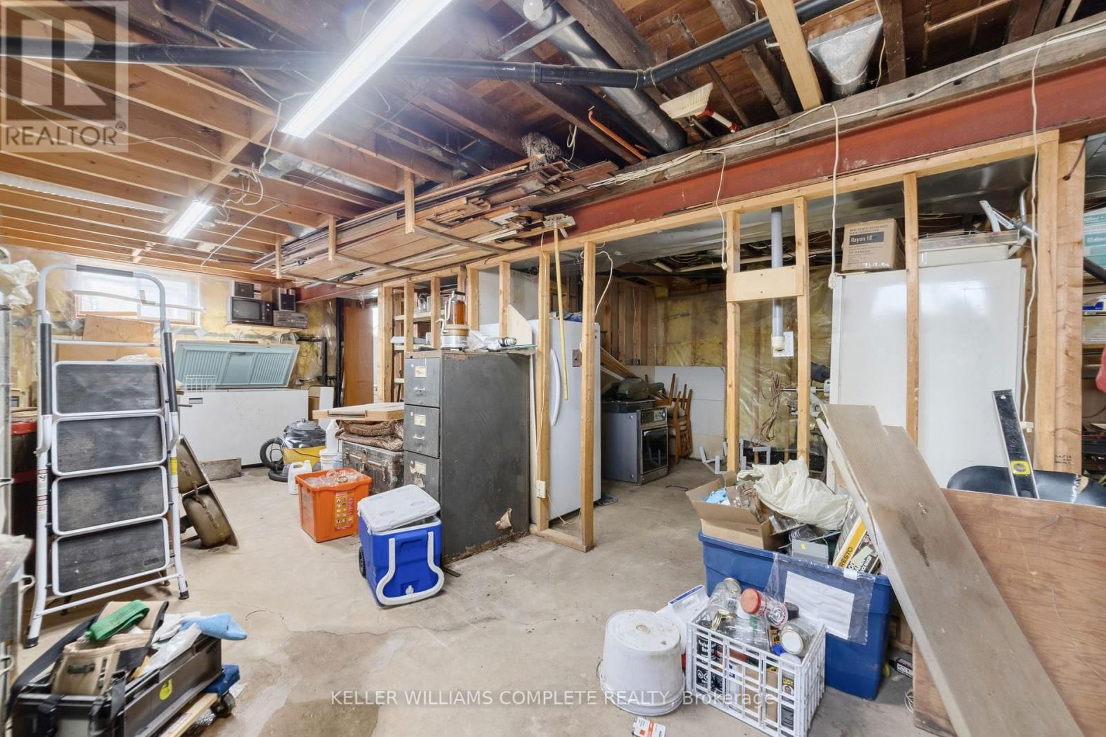 285 YOUNG ROAD Image 21