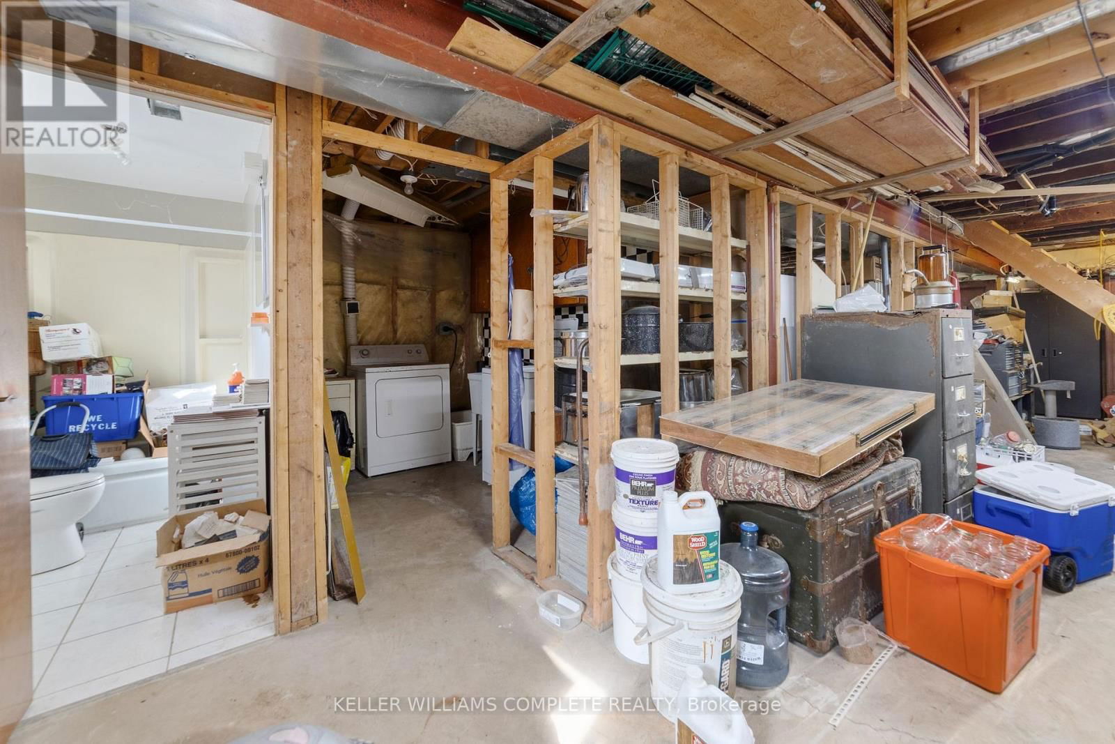 285 YOUNG ROAD Image 22