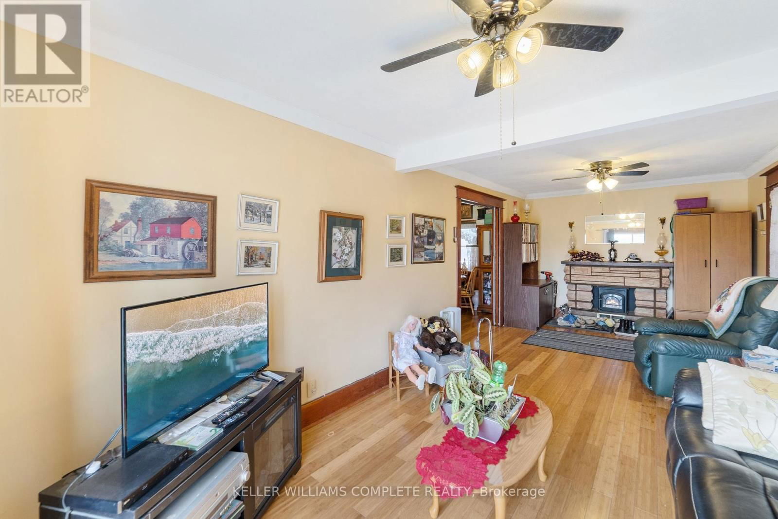 285 YOUNG ROAD Image 6