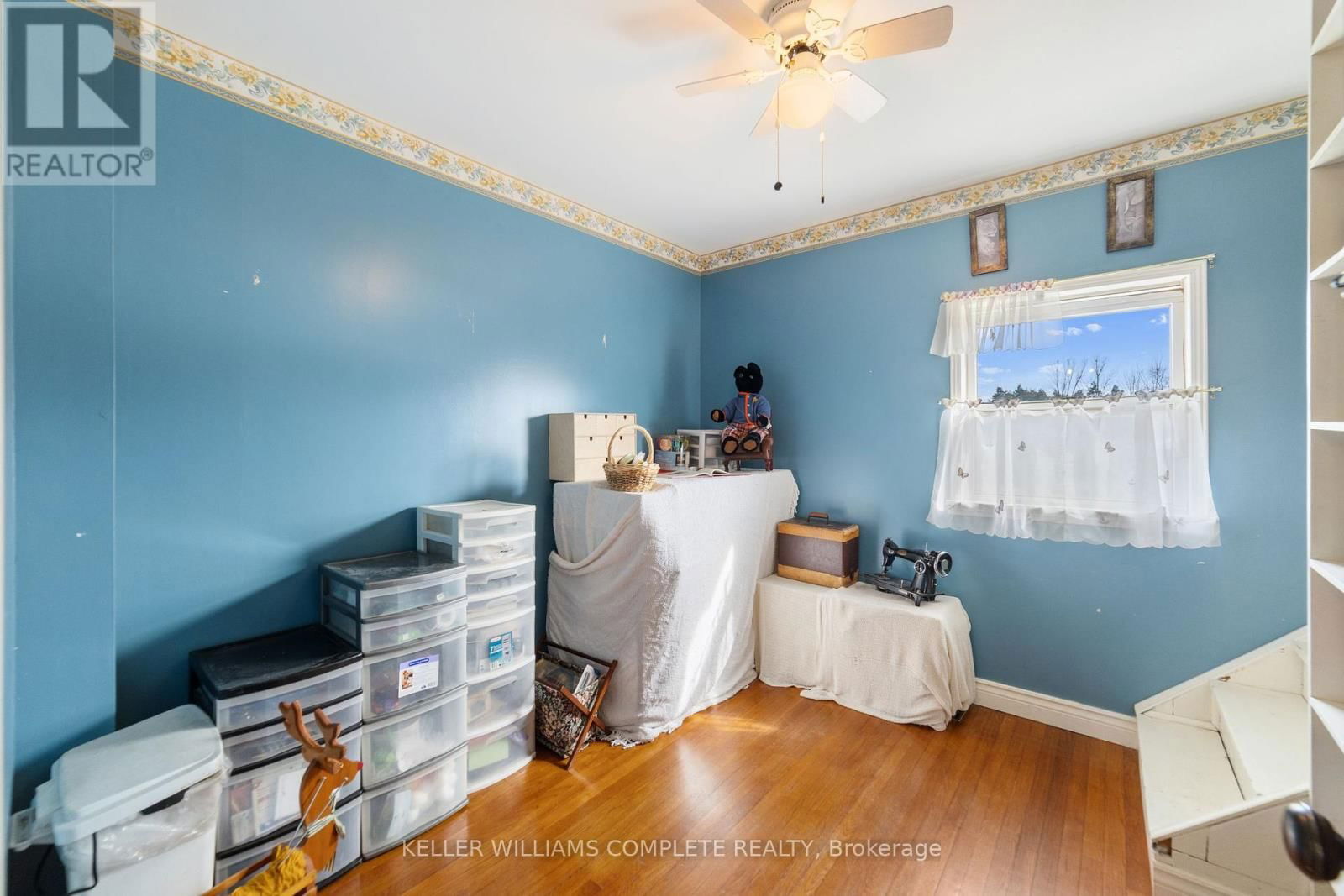 285 YOUNG ROAD Image 9