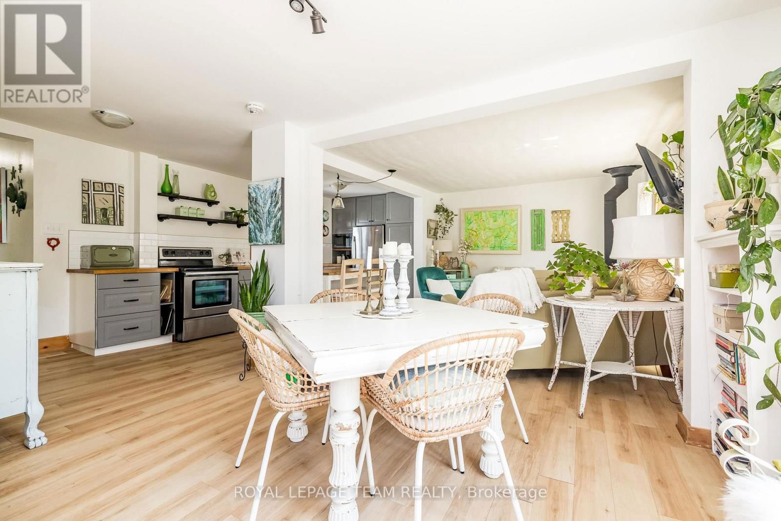 111 WILLIAM STREET Image 10