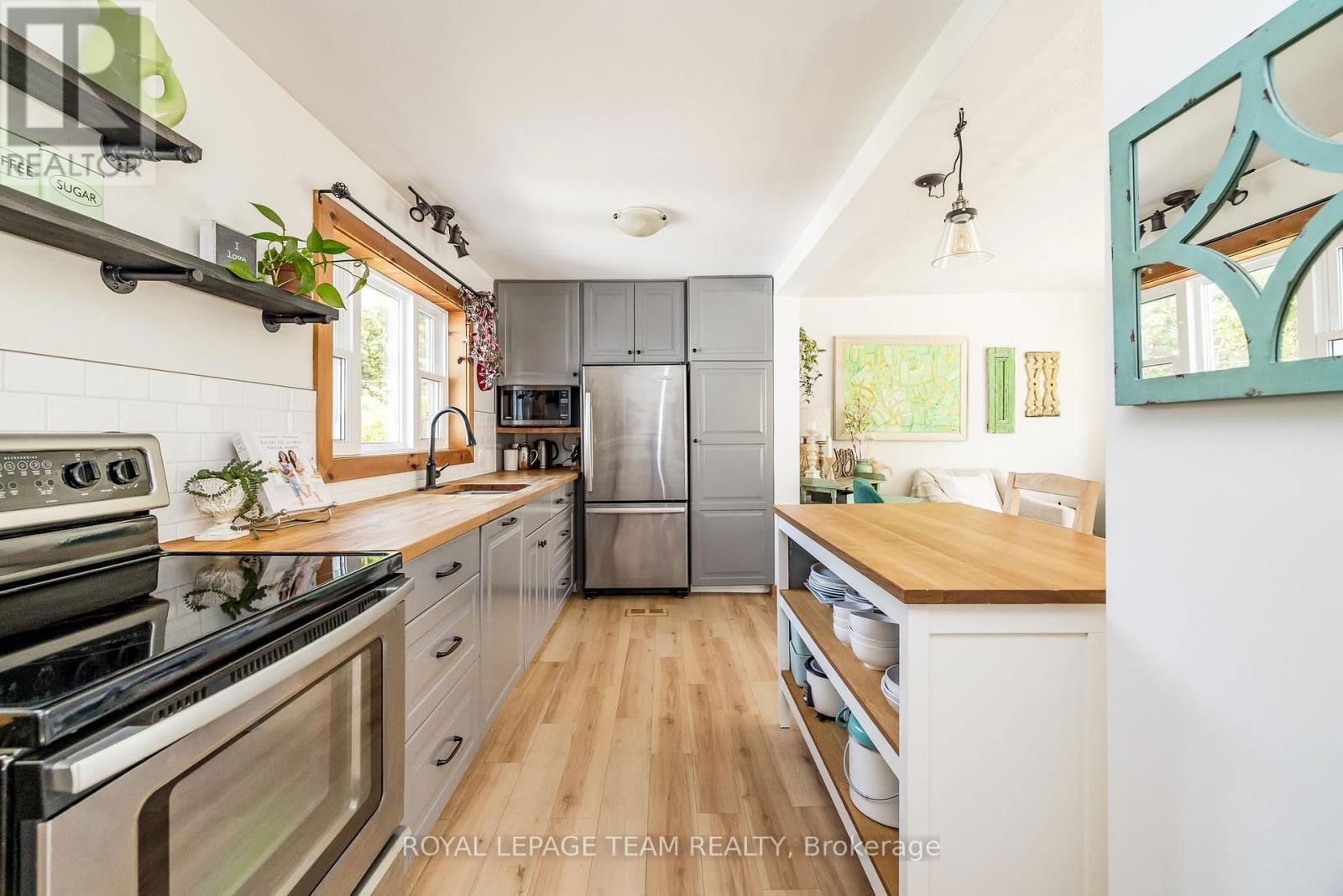 111 WILLIAM STREET Image 17