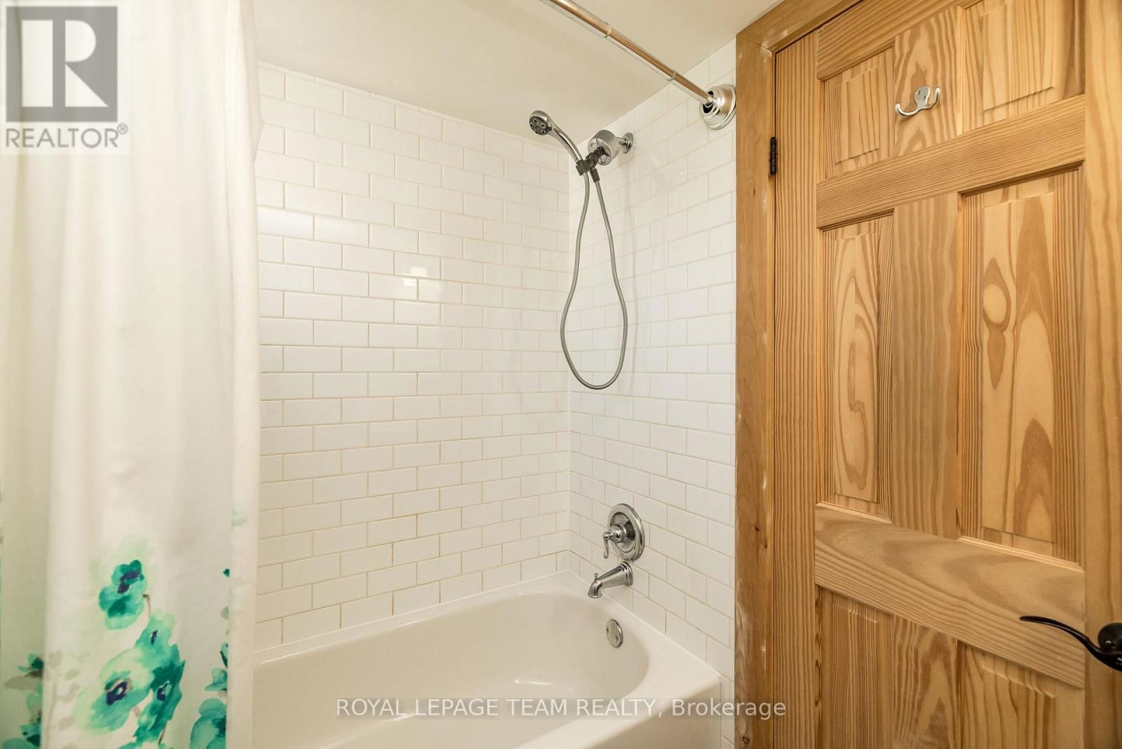 111 WILLIAM STREET Image 30