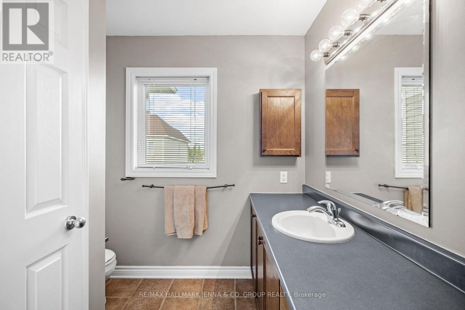 277 CATAMOUNT COURT Image 24