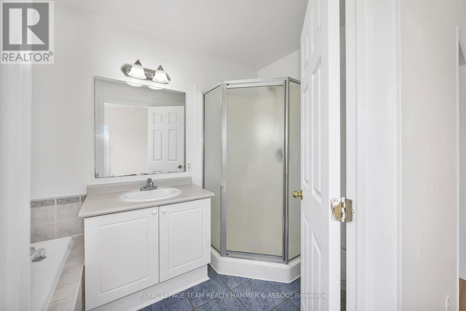 573 NEIGHBOURHOOD WAY Image 20