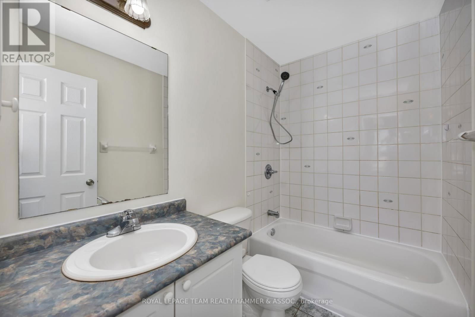 573 NEIGHBOURHOOD WAY Image 23