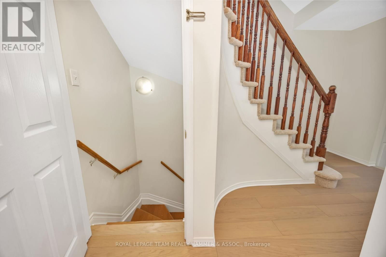 573 NEIGHBOURHOOD WAY Image 25