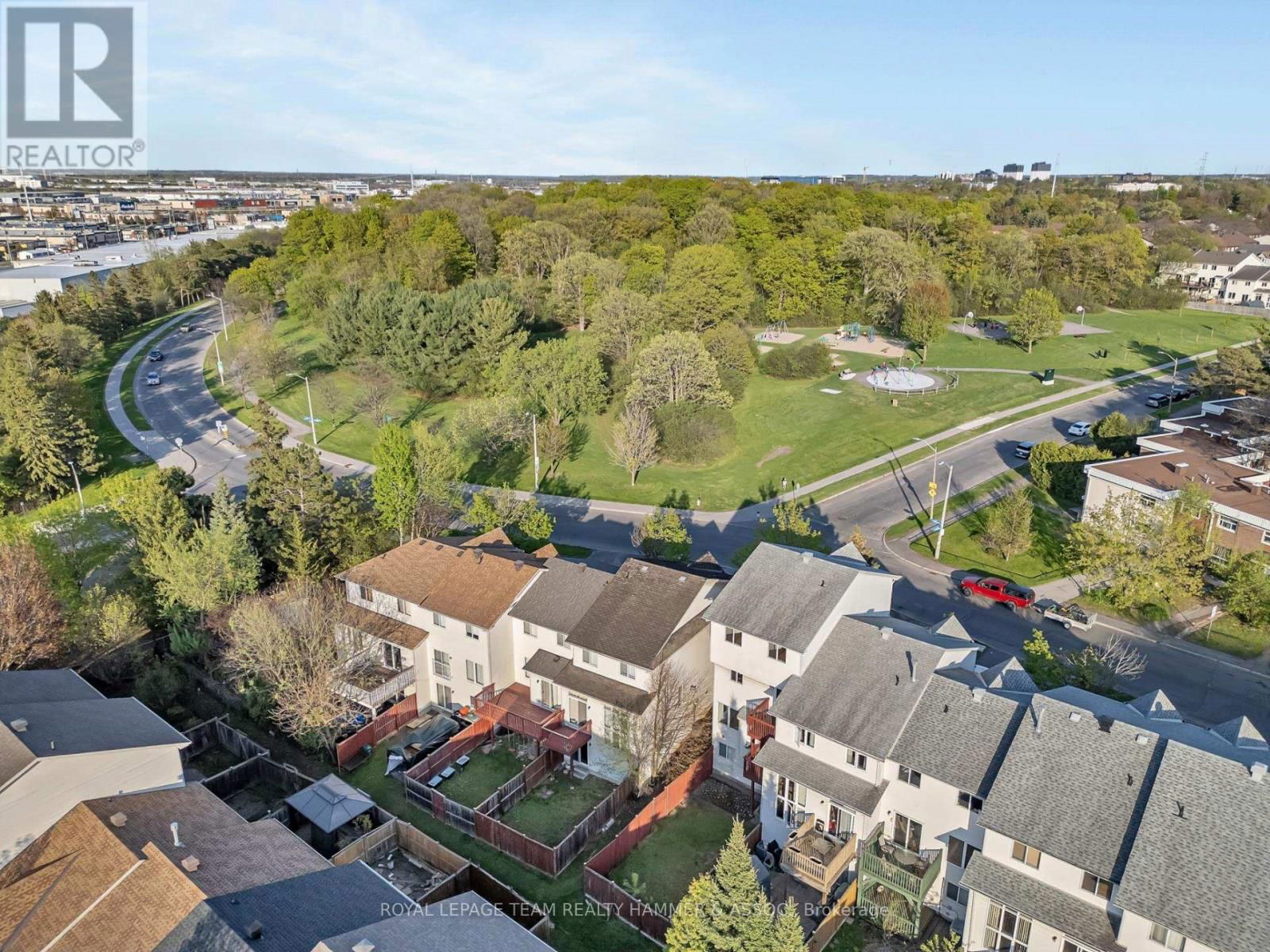 573 NEIGHBOURHOOD WAY Image 30