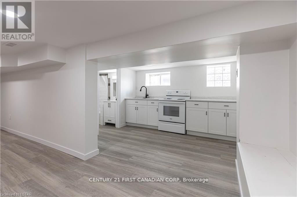 420 EGERTON STREET Image 4