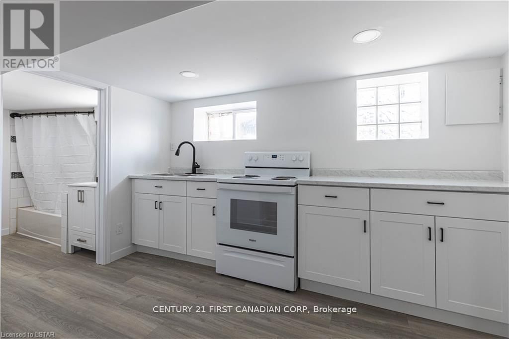 420 EGERTON STREET Image 5