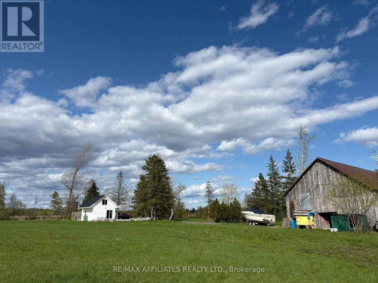 3420 GREENLANE ROAD Image 2
